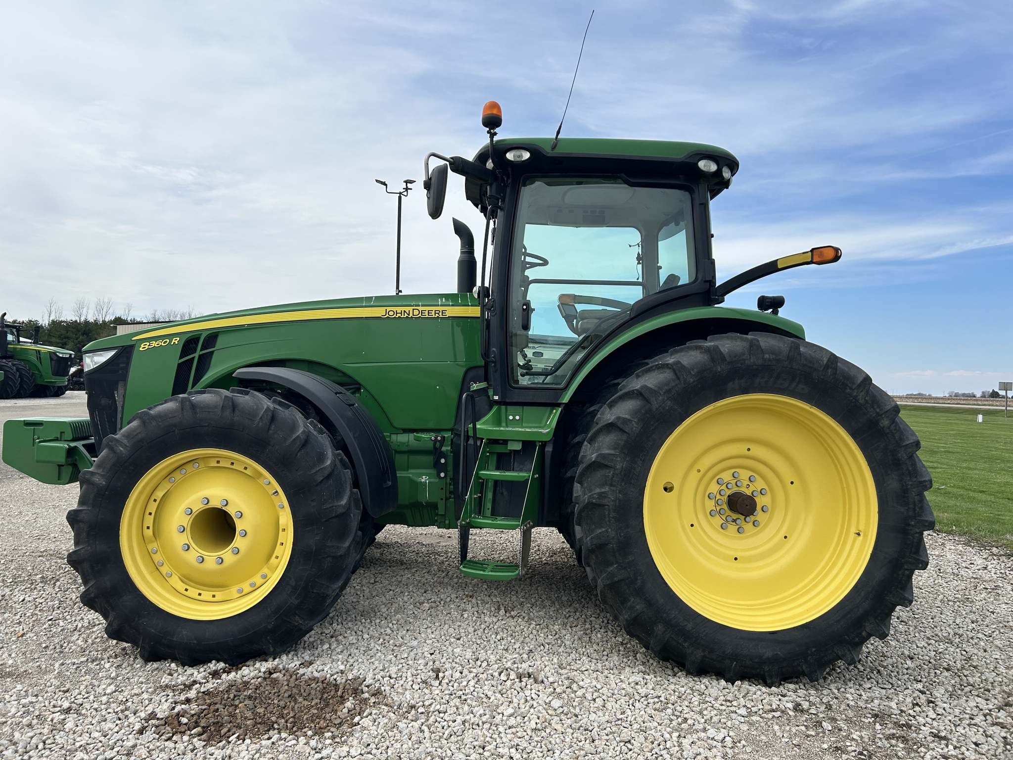  2013 John Deere 8360R at Heritage Tractor in Streator, IL