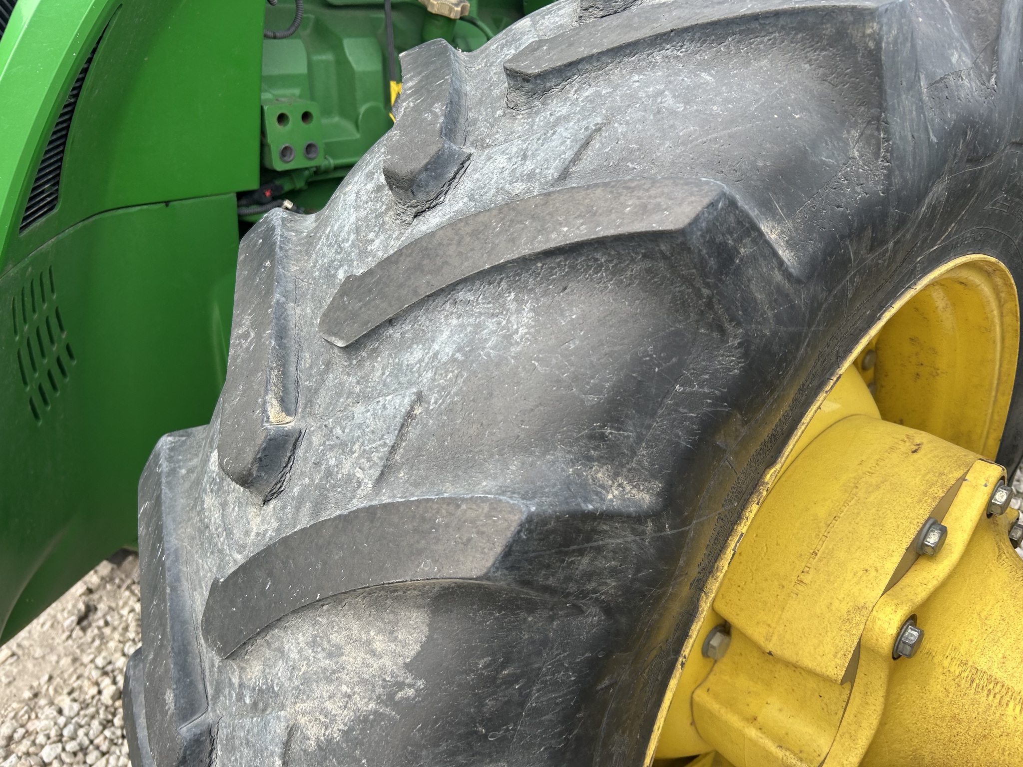 2013 John Deere 8360R at Heritage Tractor in Streator, IL