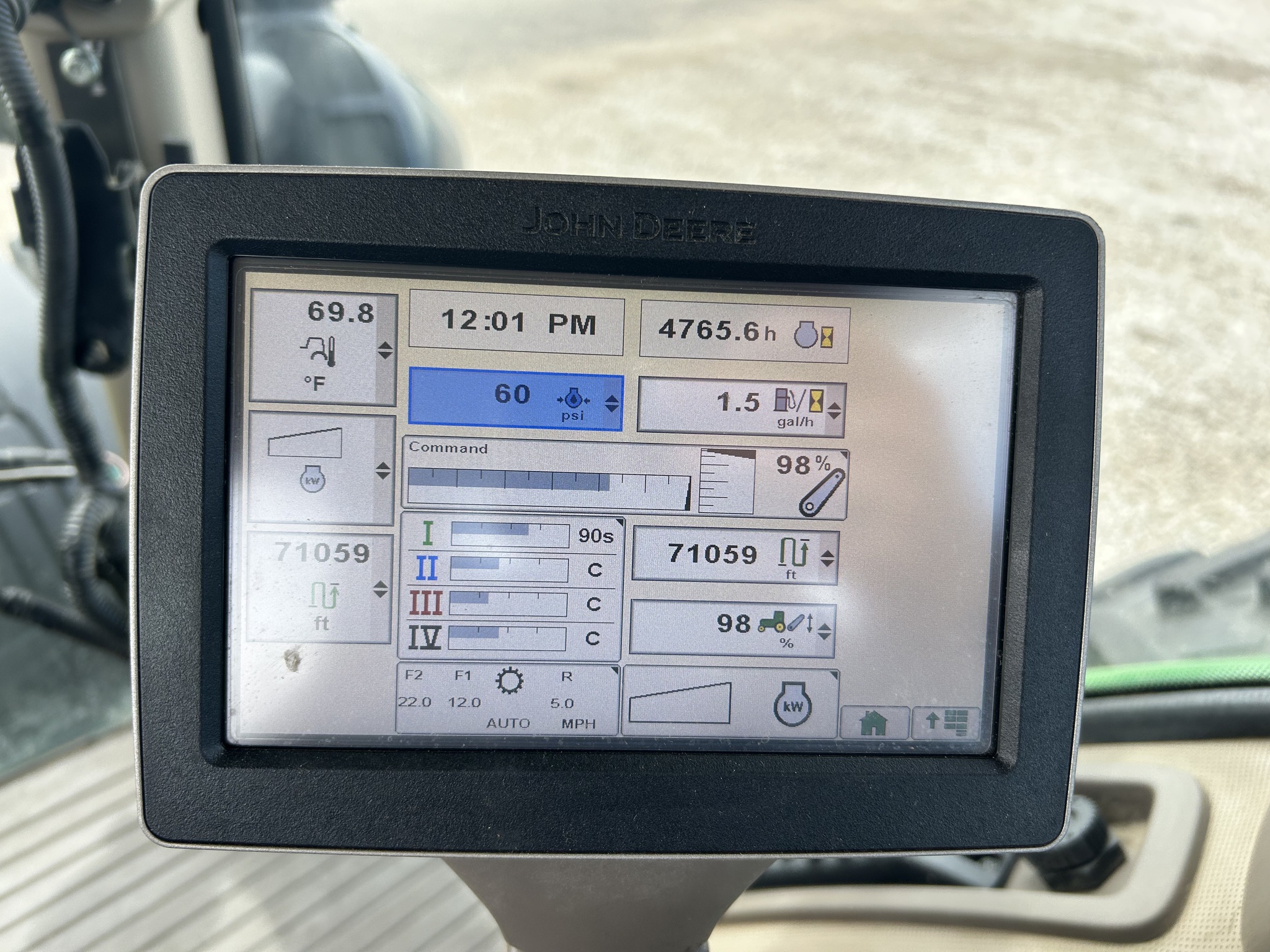  2013 John Deere 8360R at Heritage Tractor in Streator, IL