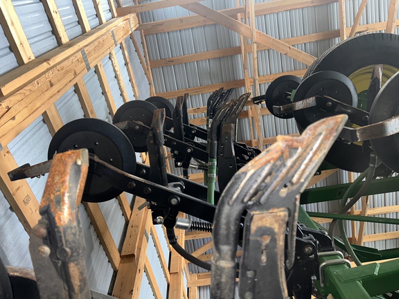 Used 2019 John Deere 1870 Air Drills and Seeders at Horizon Ag & Turf in Lloydminster, AB - Photo11