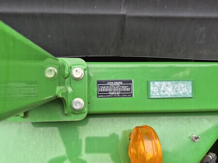 Used 2019 John Deere 1870 Air Drills and Seeders at Horizon Ag & Turf in St. Paul, AB - Photo12