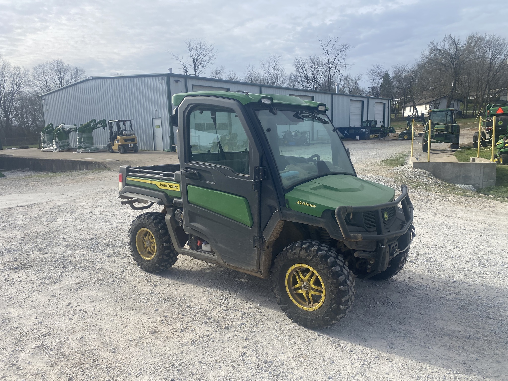  2023 John Deere XUV 835R at Heritage Tractor in Harrison, AR