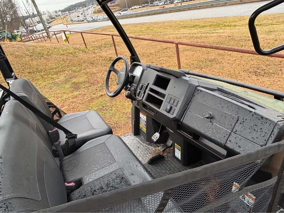 2025 John Deere XUV 845M Image 6