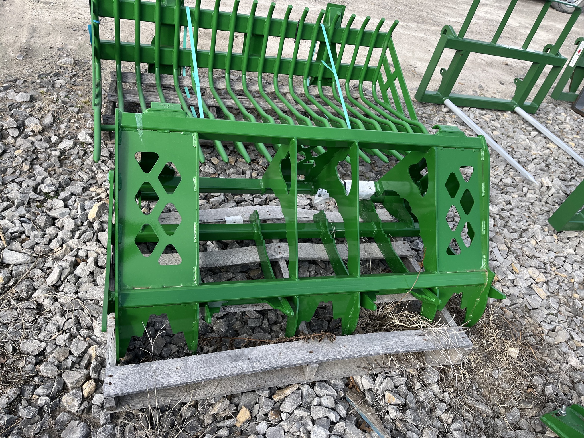  2025 Frontier MG20F at Heritage Tractor in Pittsburg, KS