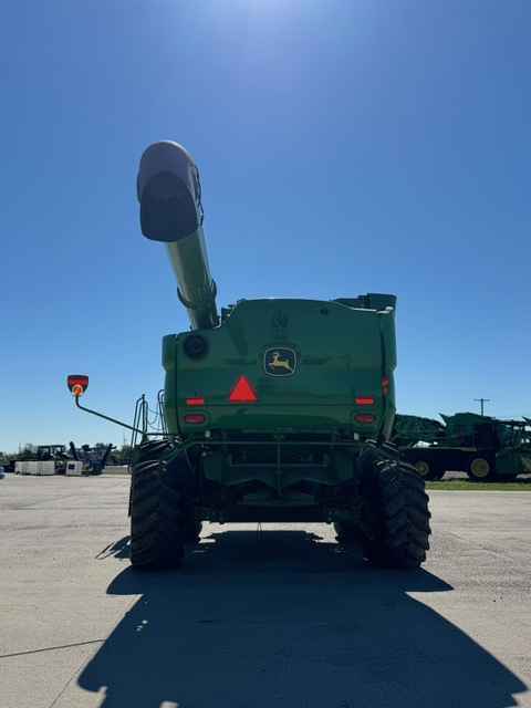 2024 John Deere S780 Image 7