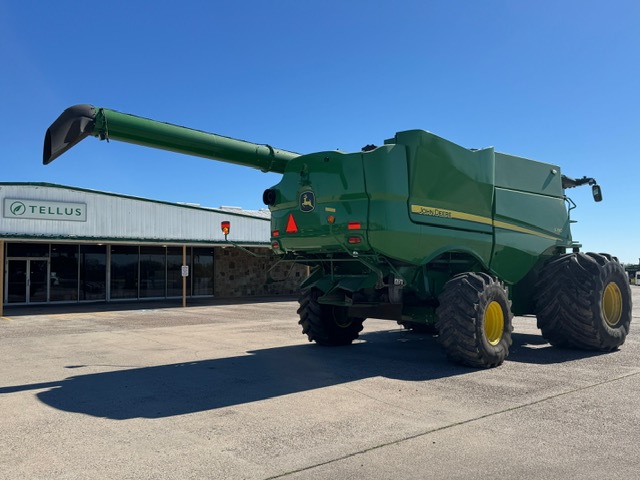 2024 John Deere S780 Image 8