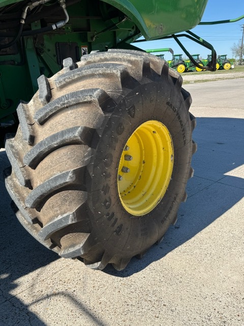 2024 John Deere S780 Image 11