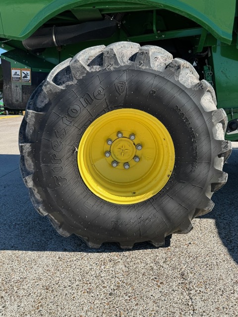 2024 John Deere S780 Image 18