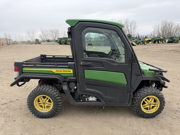 2021 John Deere XUV 835R - Photo2