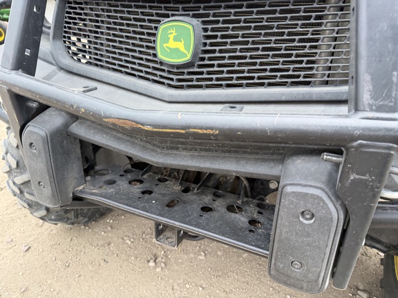 2021 John Deere XUV 835R - Photo17