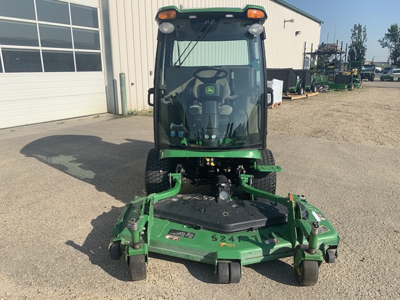 Used 2022 John Deere 1585 Commercial Front Mowers at Horizon Ag & Turf in Edmonton West, AB - Photo2