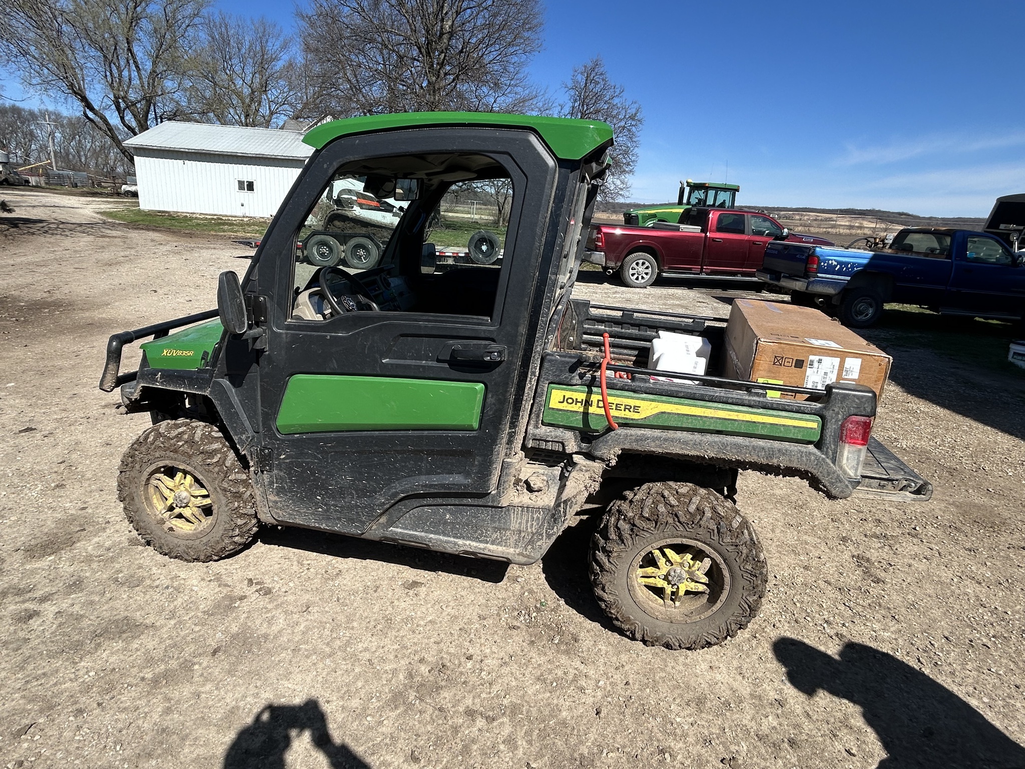  2023 John Deere XUV 835R at Heritage Tractor in Olathe, KS