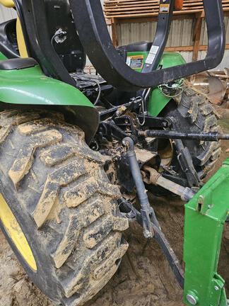 Photo of 2008 John Deere 3720