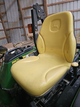 Photo of 2008 John Deere 3720