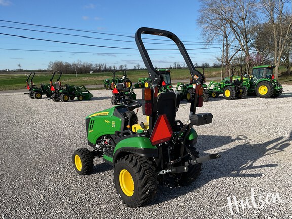 Photo of 2025 John Deere 1025R