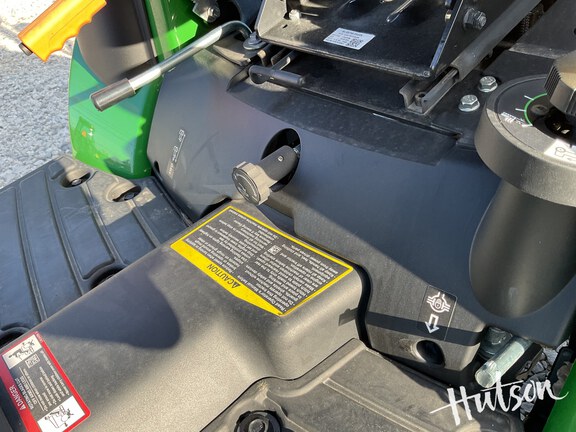 Photo of 2025 John Deere 1025R