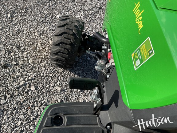 Photo of 2025 John Deere 1025R