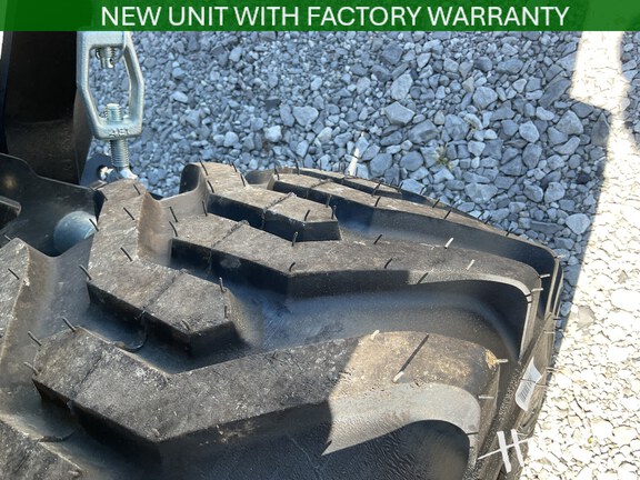 Photo of 2025 John Deere 1025R
