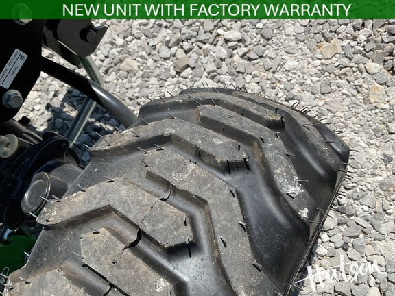 Photo of 2025 John Deere 1025R