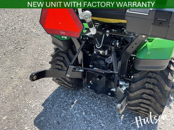 Photo of 2025 John Deere 1025R