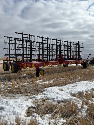 Used 2018 Bourgault 7200-72 Heavy Harrows at Horizon Ag & Turf in Lloydminster, AB - Photo3
