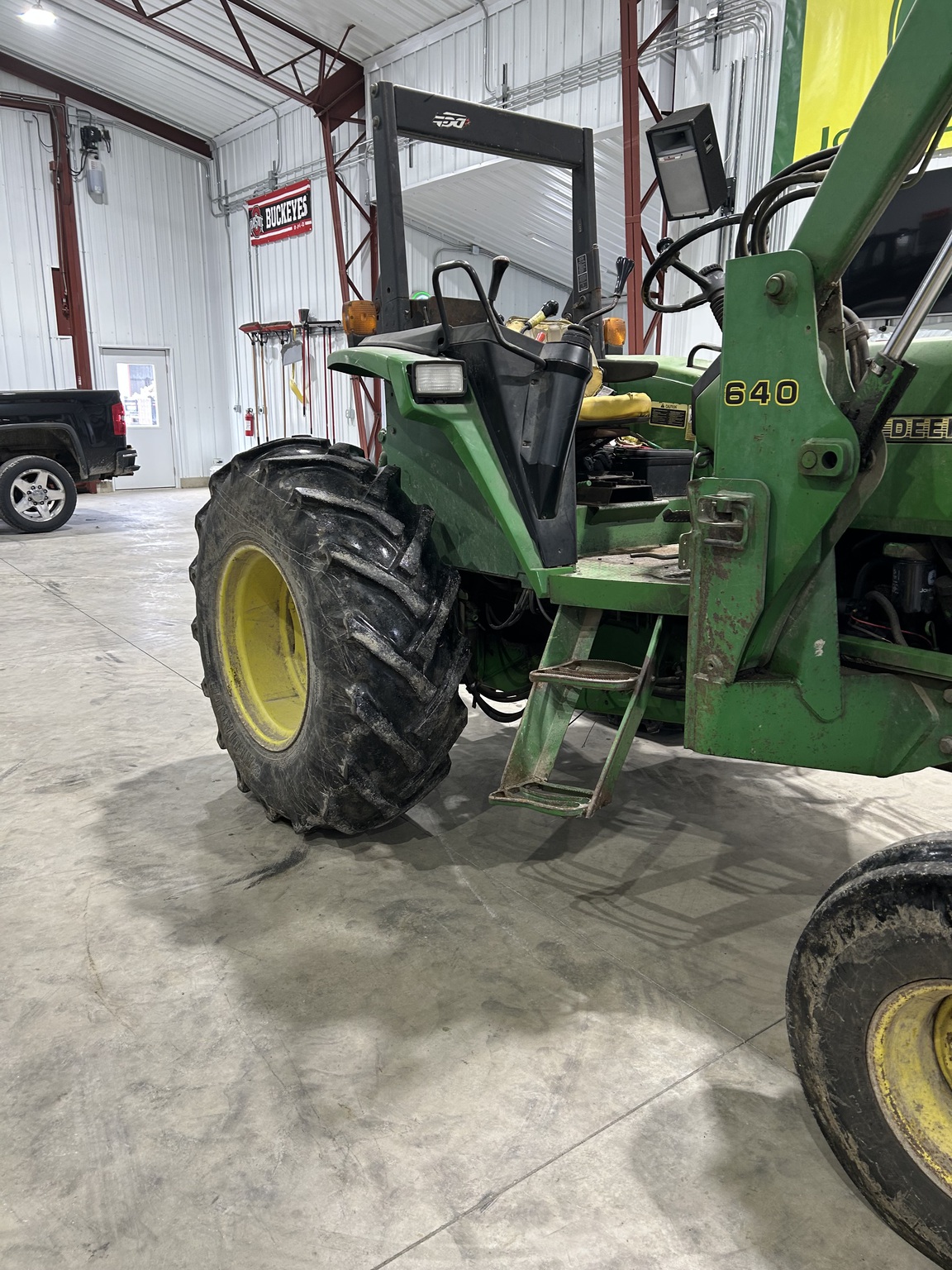 1992 John Deere 6200 Image 4