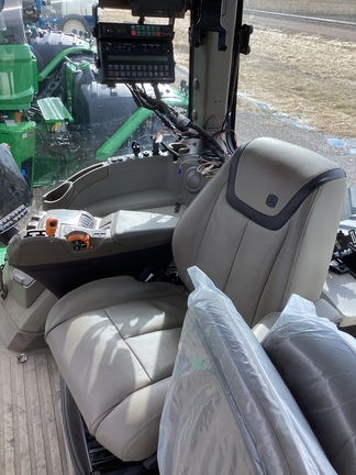 2025 John Deere 9RX 640 - Photo15