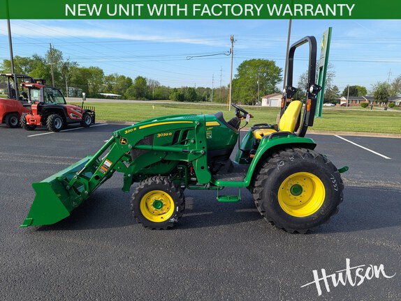 Photo of 2025 John Deere 3039R