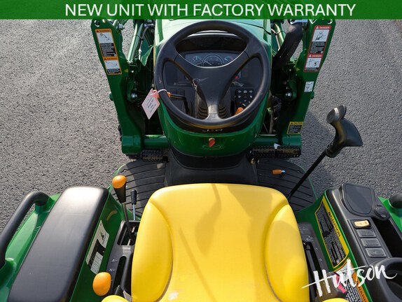 Photo of 2025 John Deere 3039R