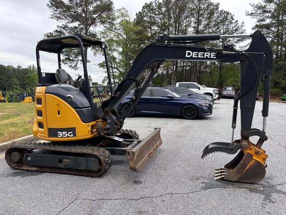 2016 John Deere 35G-6
