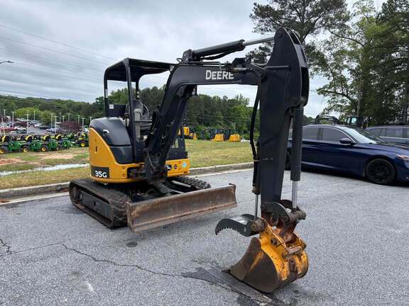 2016 John Deere 35G-7