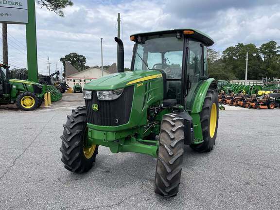 2026 John Deere 5100E-3