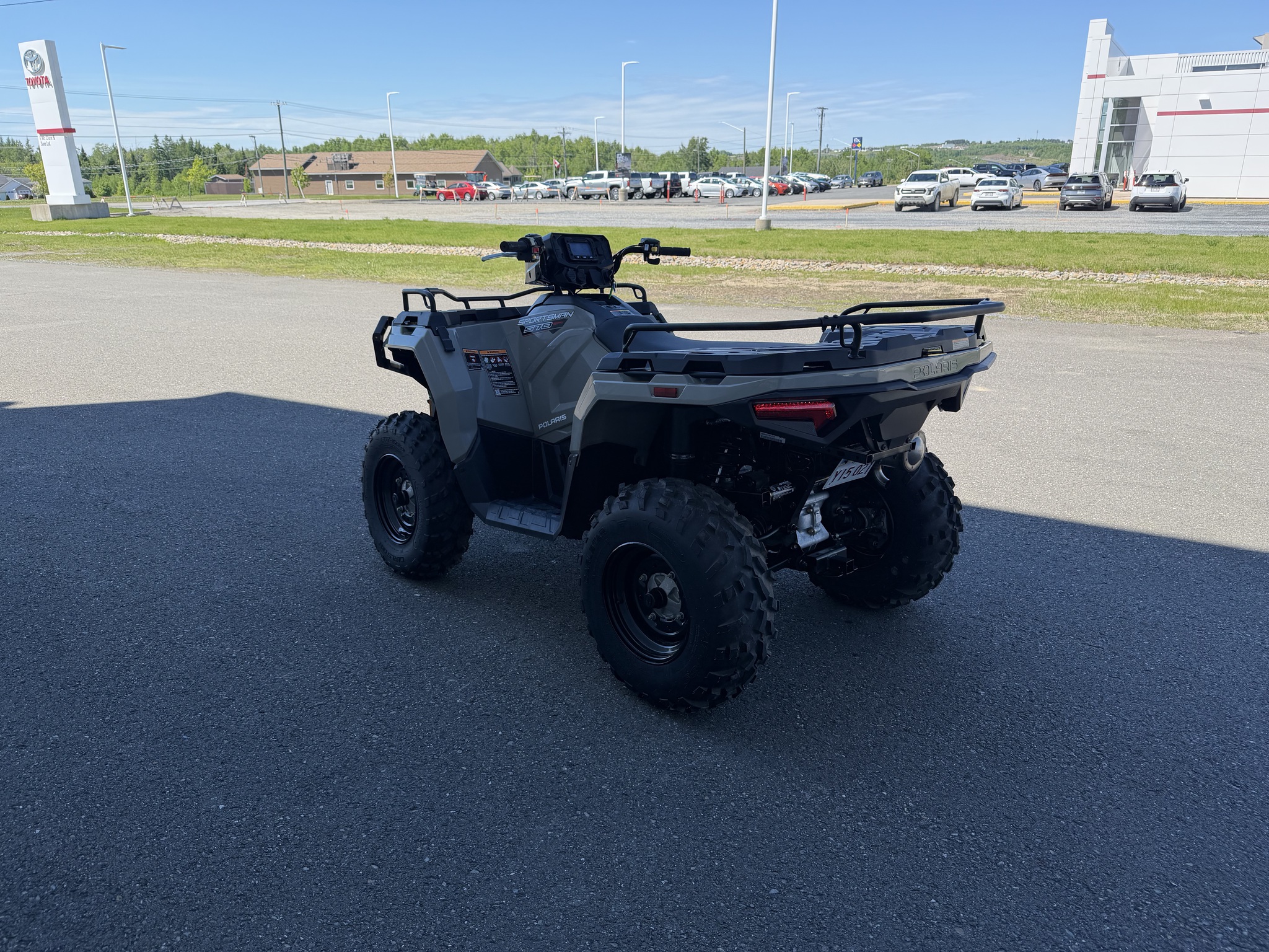 2026 Polaris Sportsman 570 EPS Image 3