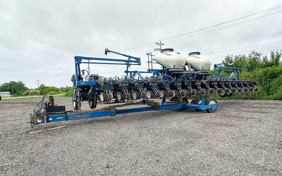 2011 Kinze 3600