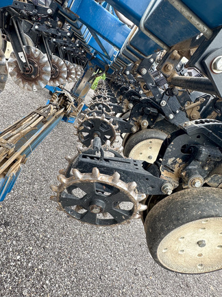 2011 Kinze 3600