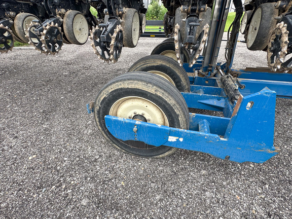 2011 Kinze 3600