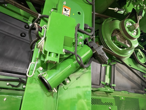 Photo of 2024 John Deere X9 1000