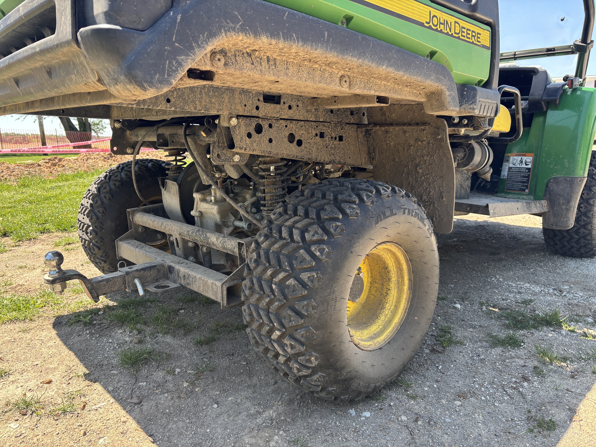 Used 2020 John Deere HPX615E ATVs & Gators at Koenig Equipment in Lebanon, OH - PhotoXL12