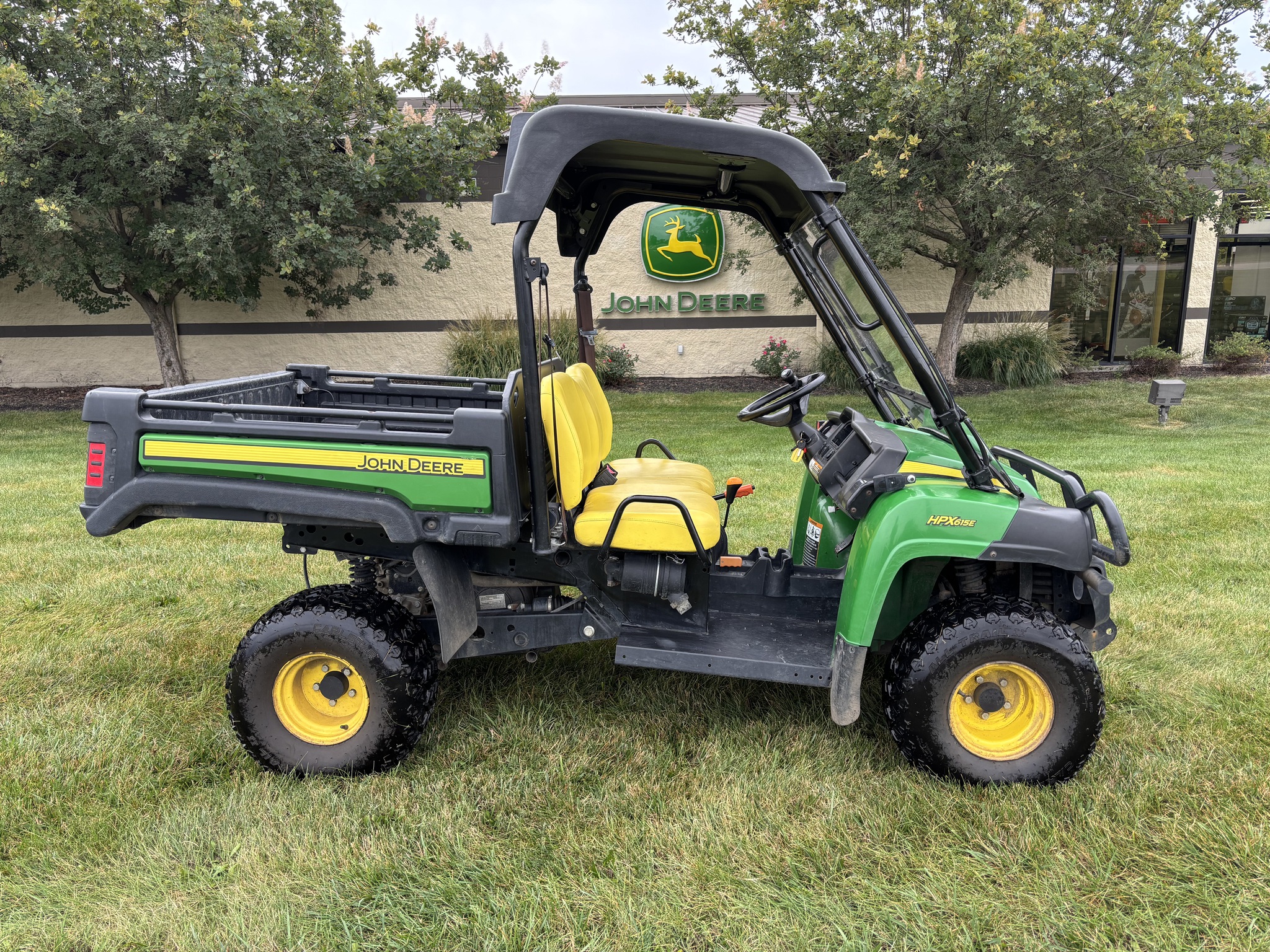 Used 2020 John Deere HPX615E ATVs & Gators at Koenig Equipment in Tipp City, OH - PhotoXL5