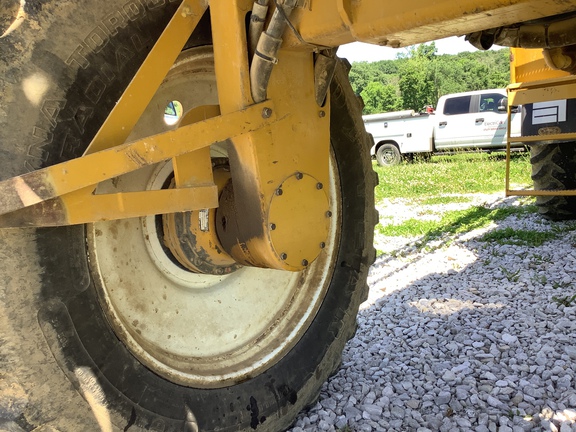 Photo of 1995 Ag-Chem ROGATOR 664