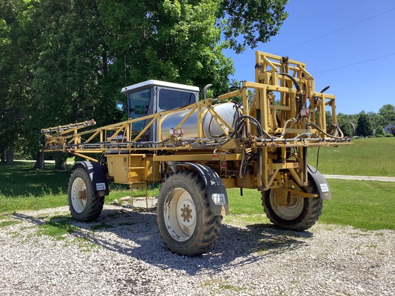 Photo of 1995 Ag-Chem ROGATOR 664