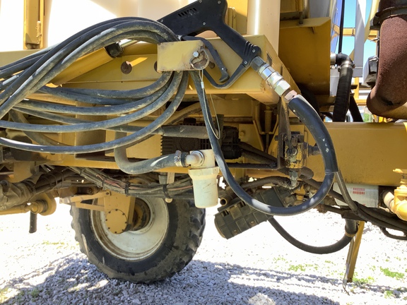Photo of 1995 Ag-Chem ROGATOR 664