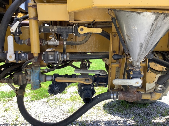 Photo of 1995 Ag-Chem ROGATOR 664