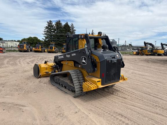 2023 John Deere 333G