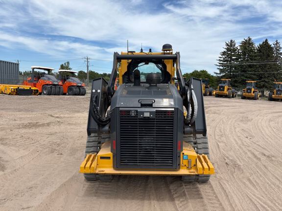 2023 John Deere 333G
