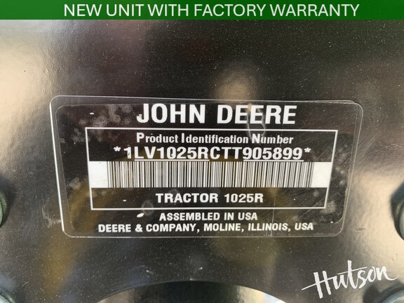 Photo of 2026 John Deere 1025R