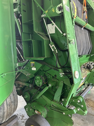 Used 2017 John Deere 569 Round Balers at Horizon Ag & Turf in Wetaskiwin, AB - Photo4
