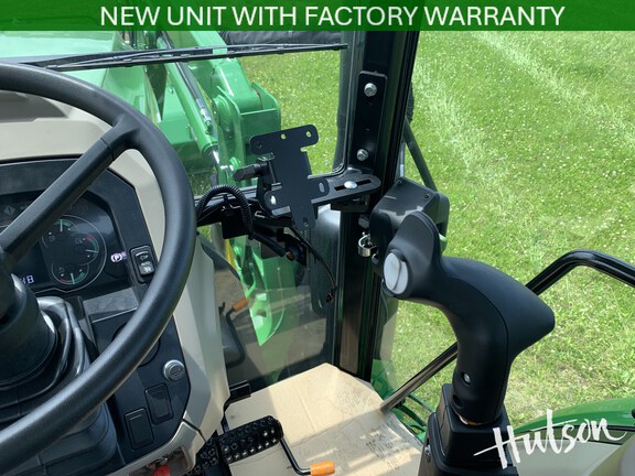 Photo of 2025 John Deere 6120E