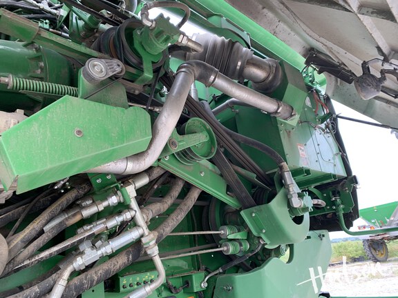 Photo of 2016 John Deere S680