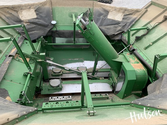 Photo of 2016 John Deere S680
